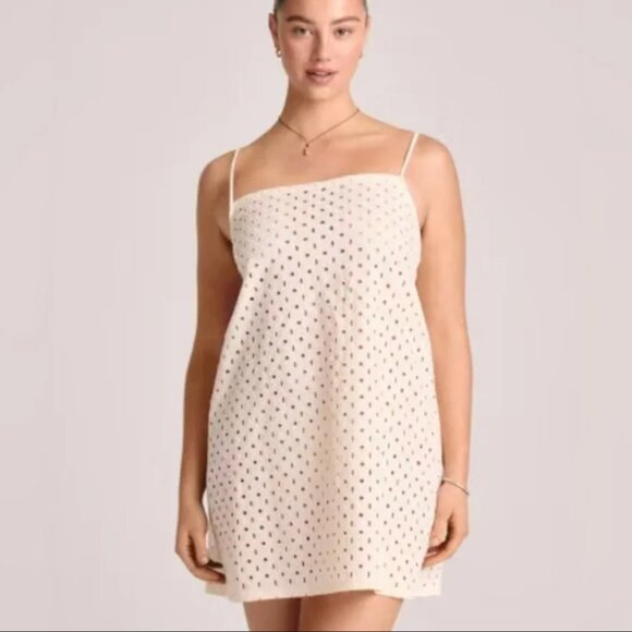 Vitamin A Women's Eyelet Mini Swim Cover Up Dress White Sz. S - Picture 1 of 5